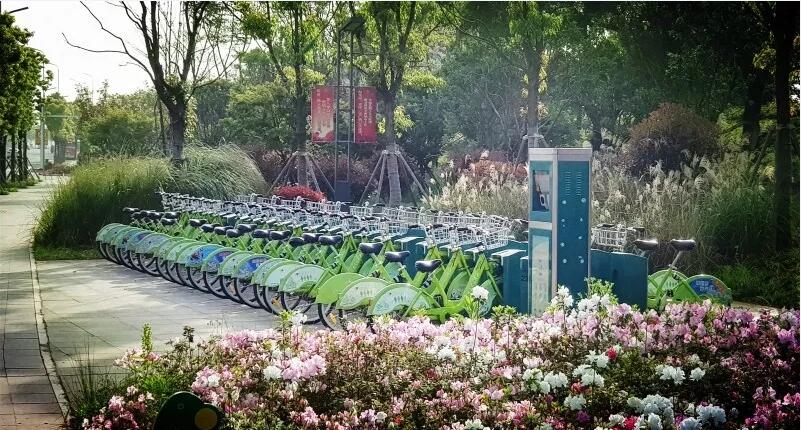 C:\Users\Administrator\Desktop\2.jpg C:\Users\Administrator\Desktop\2.jpg